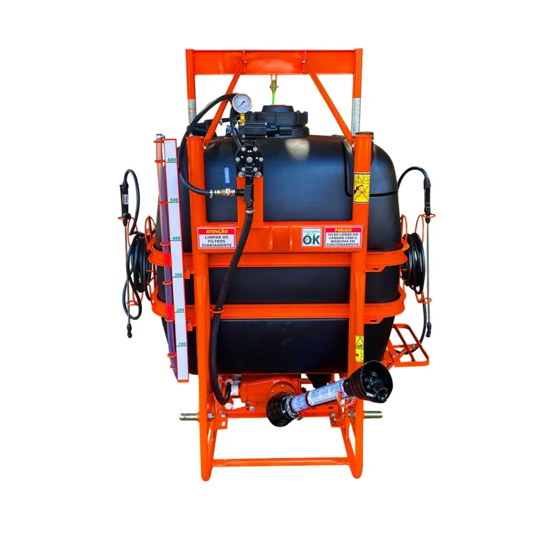 Pulverizador 600 litros